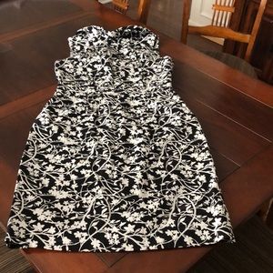 Lilly black and white dress